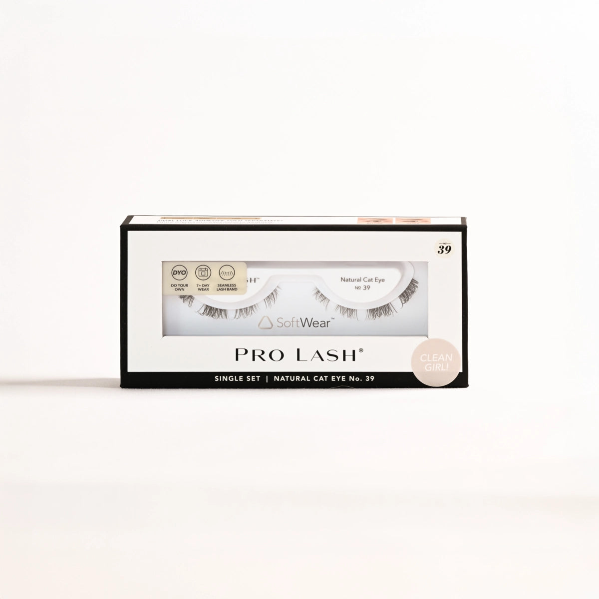 At home lash extension kit featuring Pro Lash Natural Cat Eye No.39 single set with SoftWear band, offering DIY application and 7-day wear.