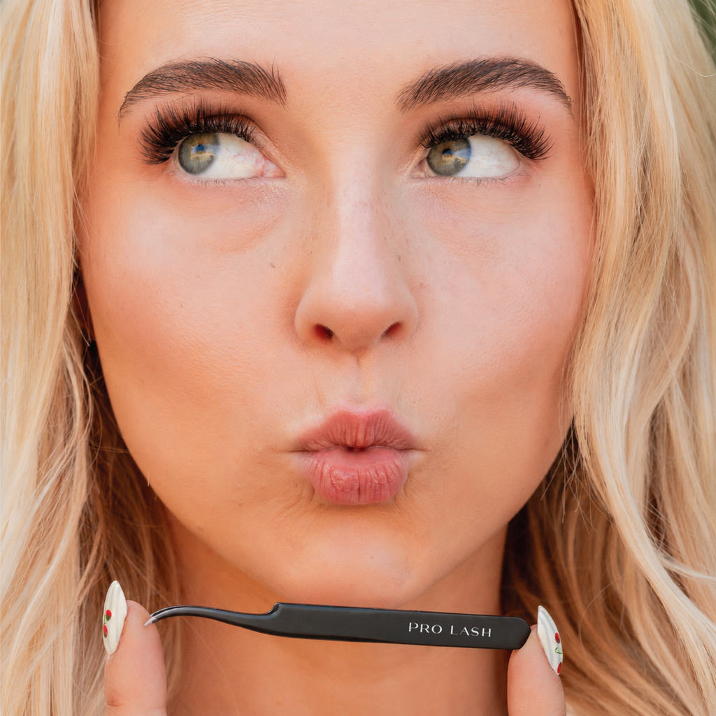 Serena Duo Kit No. 46 with Black Tweezer